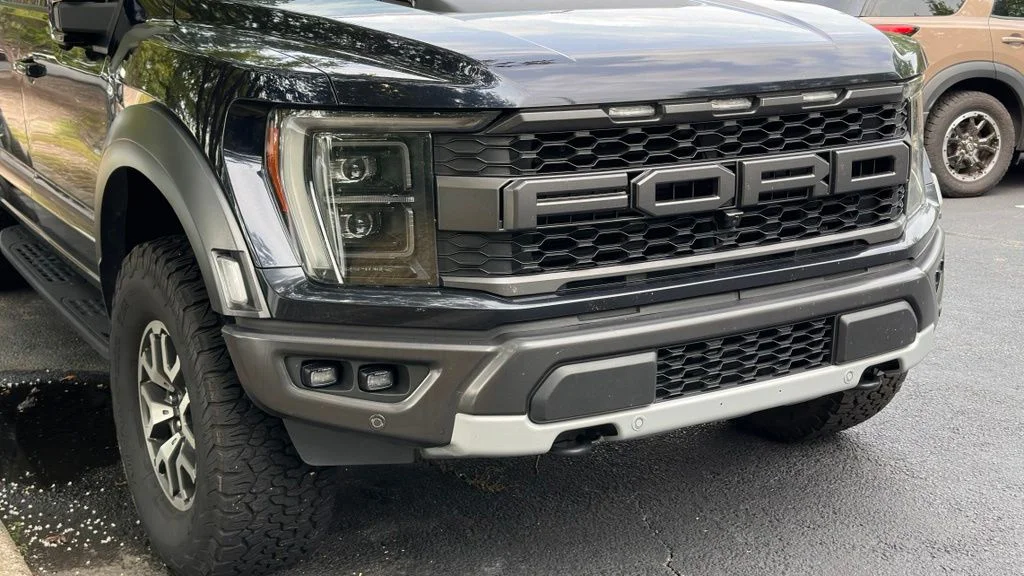 Used 2021 Antimatter Blue Metallic Ford Raptor image 2