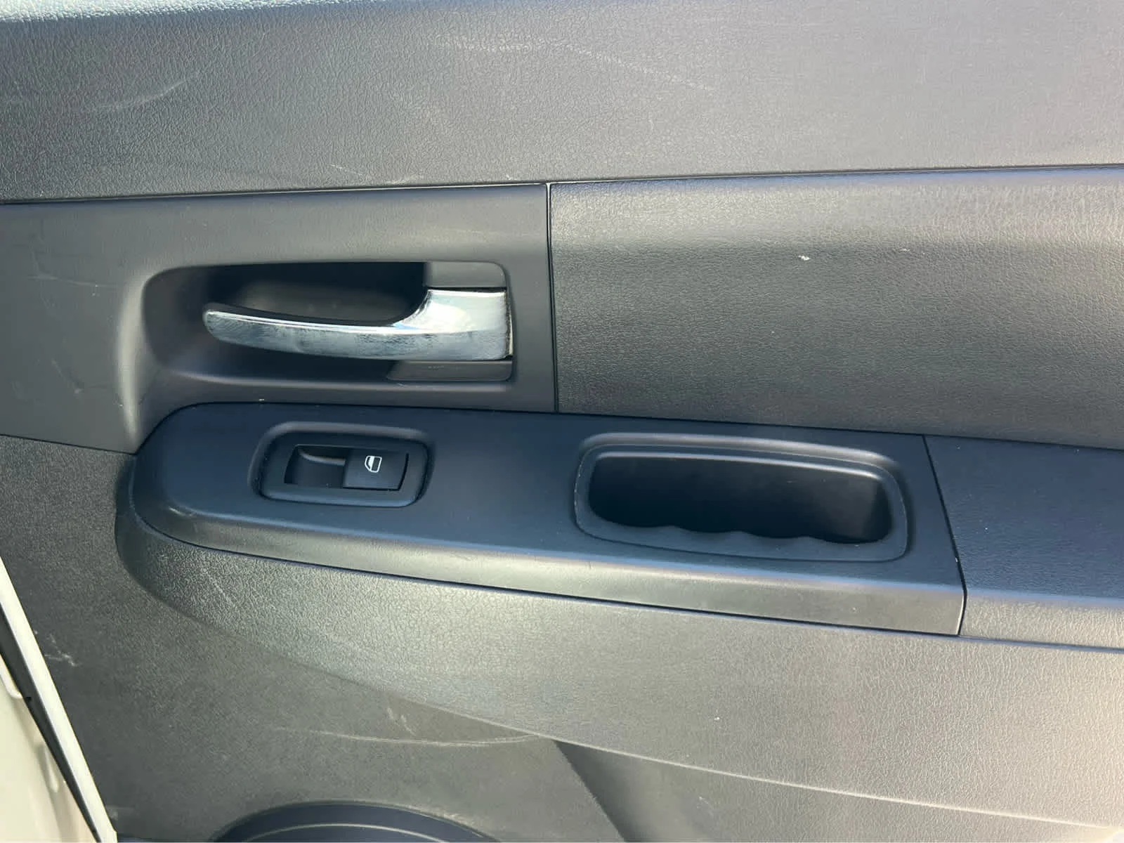 Used 2010 Stone White Clearcoat Jeep Sport image 21