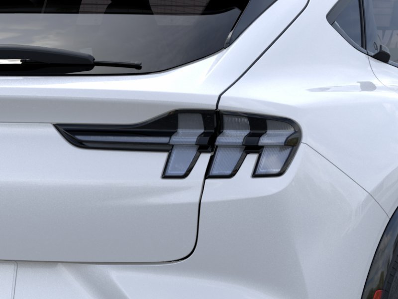 New 2026 Star White Metallic Tri-coat Ford Premium image 21