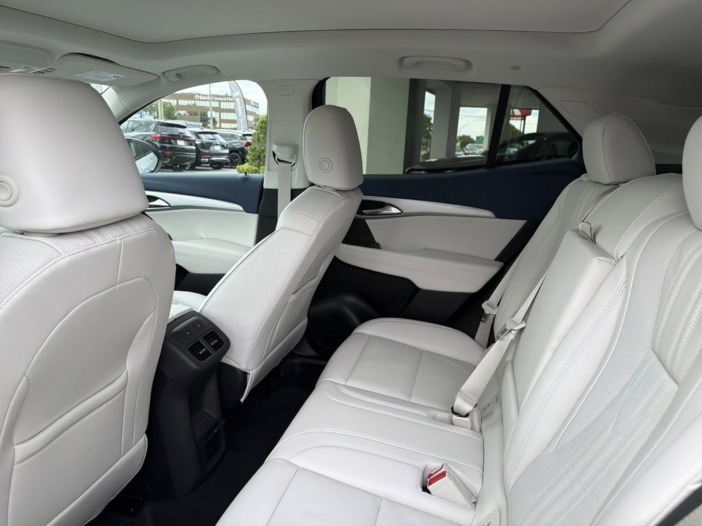 2026 Buick Envision Avenir - Photo 18