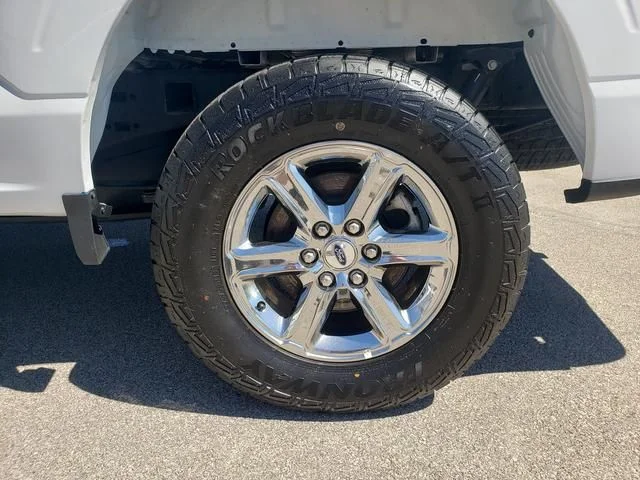 Used 2024 White Ford XLT image 27