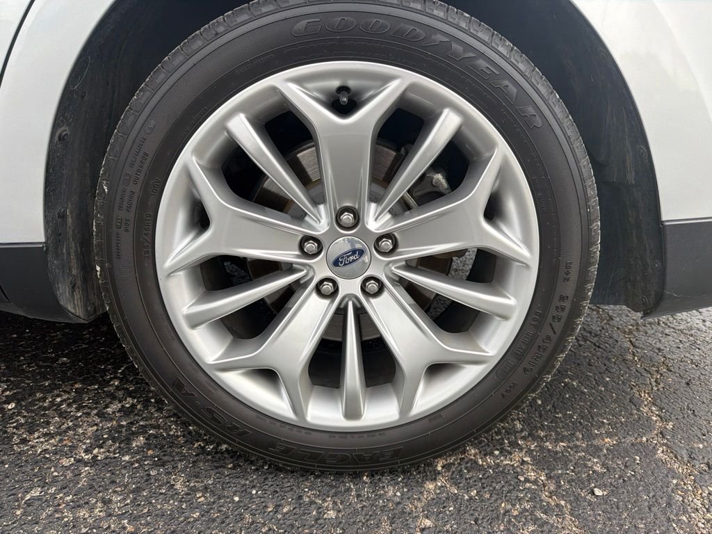 Used 2019 Ingot Silver Ford Limited image 36