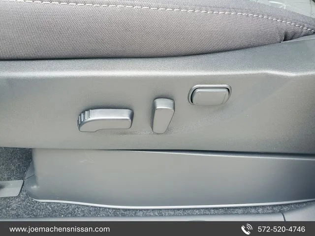 2026 Nissan Frontier SV - Photo 15