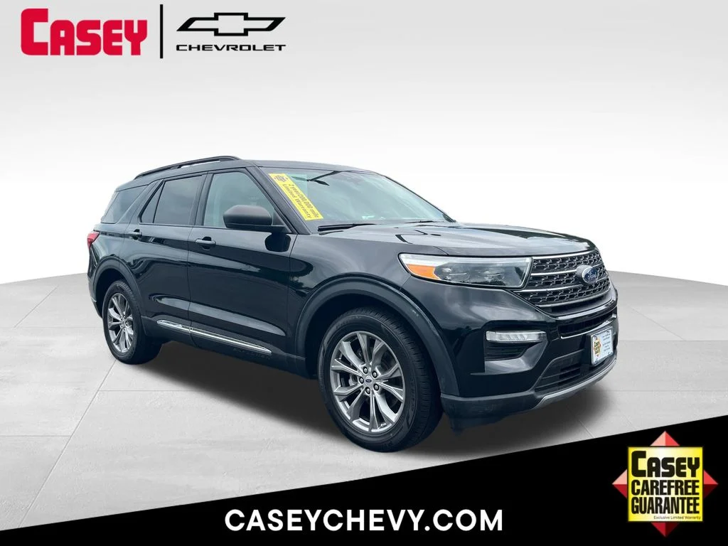 Used 2022 Black Ford XLT image 1