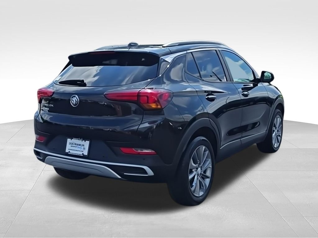 Used 2022 Black Buick Select image 8
