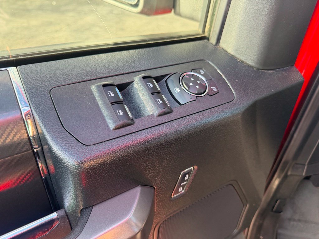 Used 2020 Red Ford XLT image 25