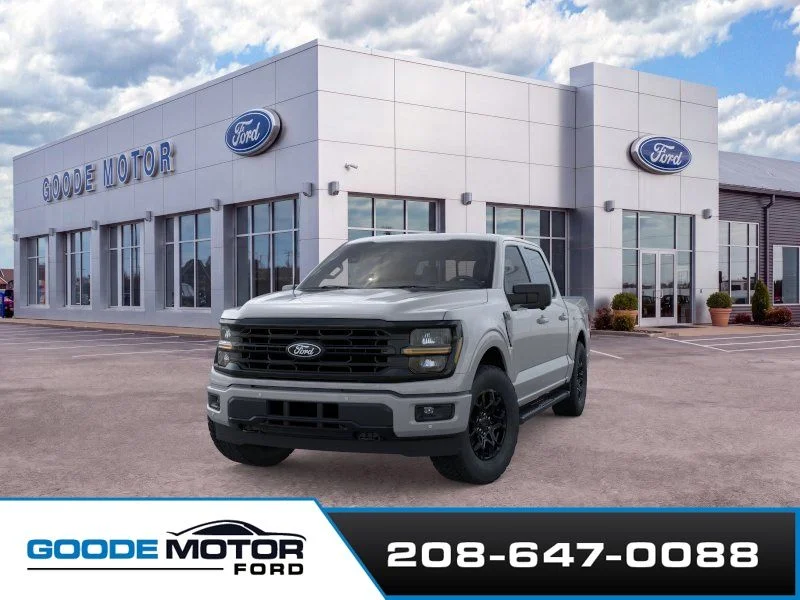 New 2026 White Ford XLT image 2