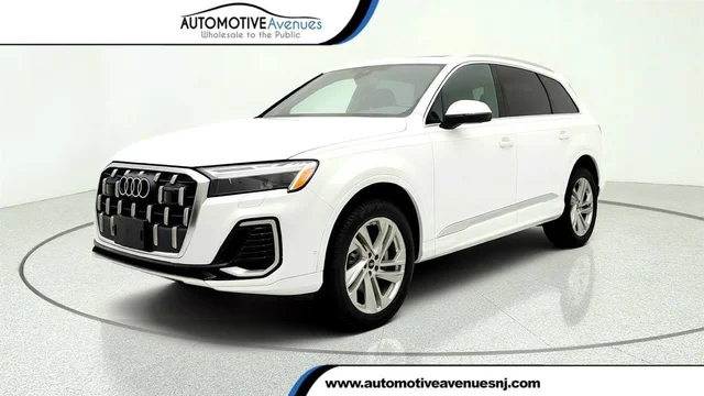 2025 Audi Q7 Premium Plus 55 TFSI quattro