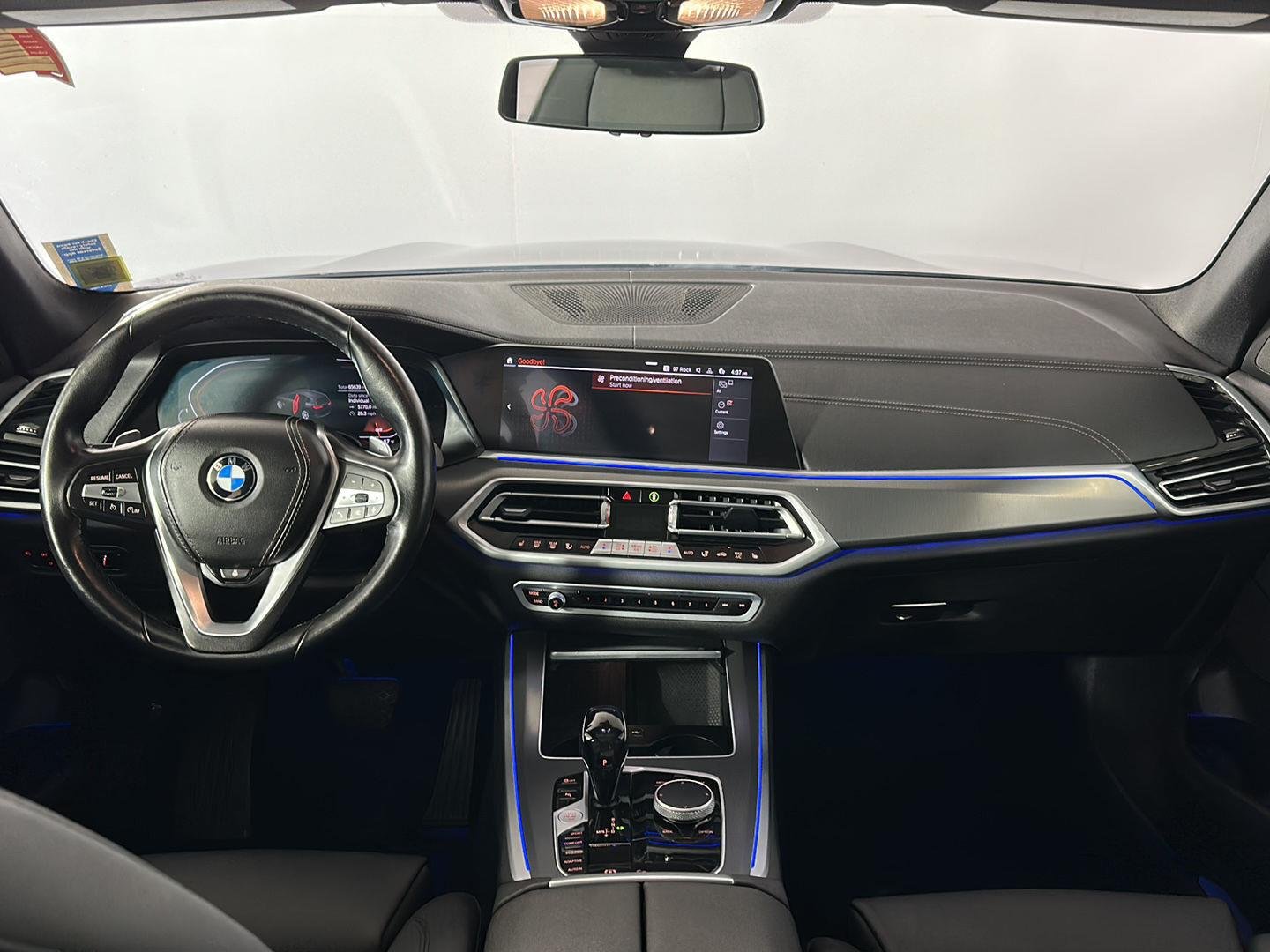 Used 2021 Jet Black BMW xDrive40i image 2