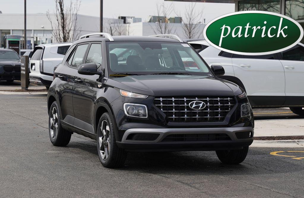2026 Hyundai Venue SEL w/ 2-Tone Roof IVT's photo