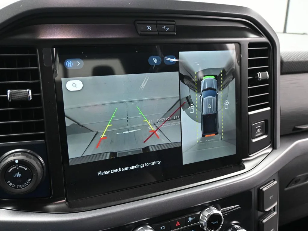 New 2026 Agate Black Metallic Ford XLT image 14