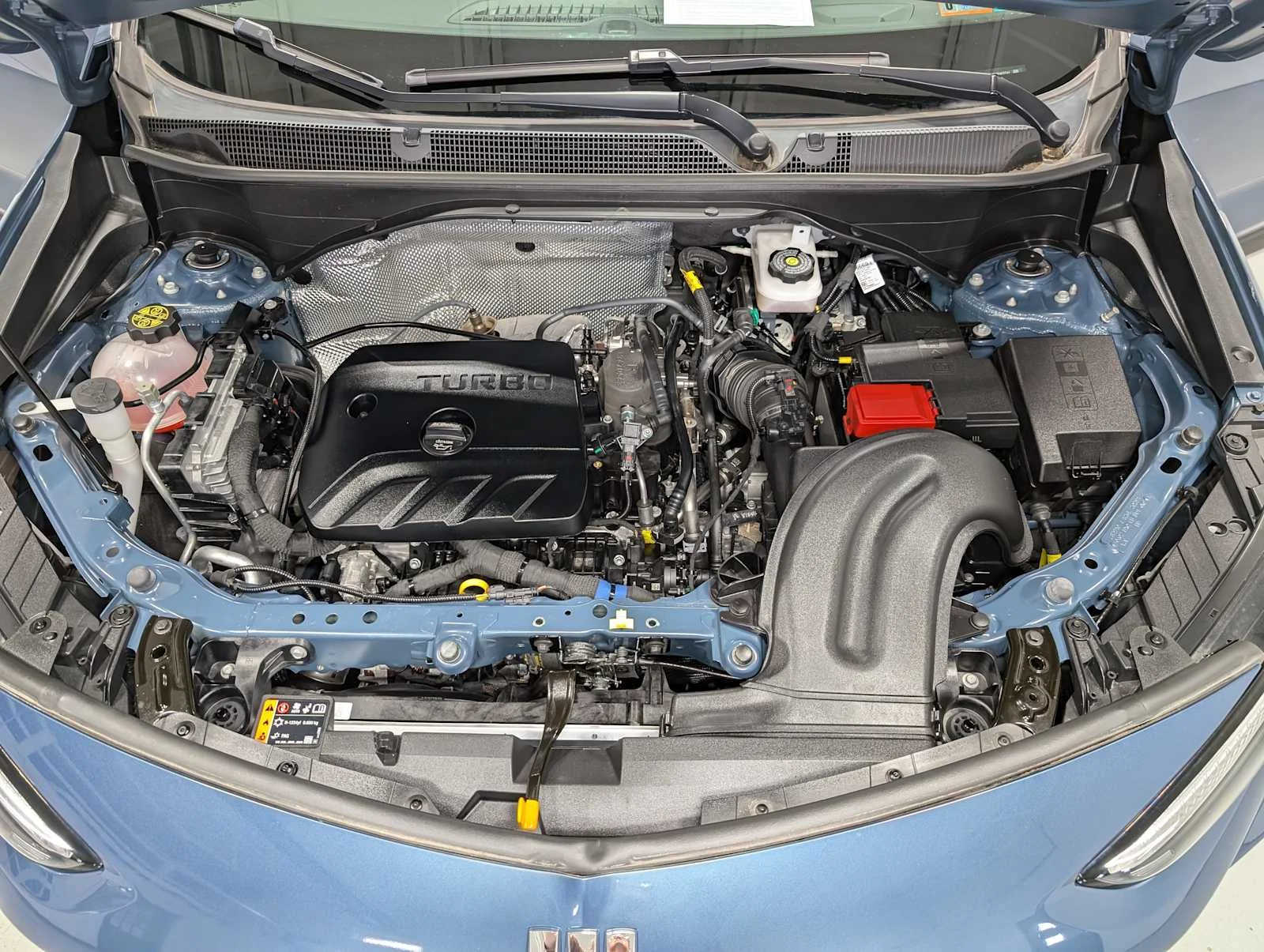 Used 2024 BLUE Buick Sport Touring image 14