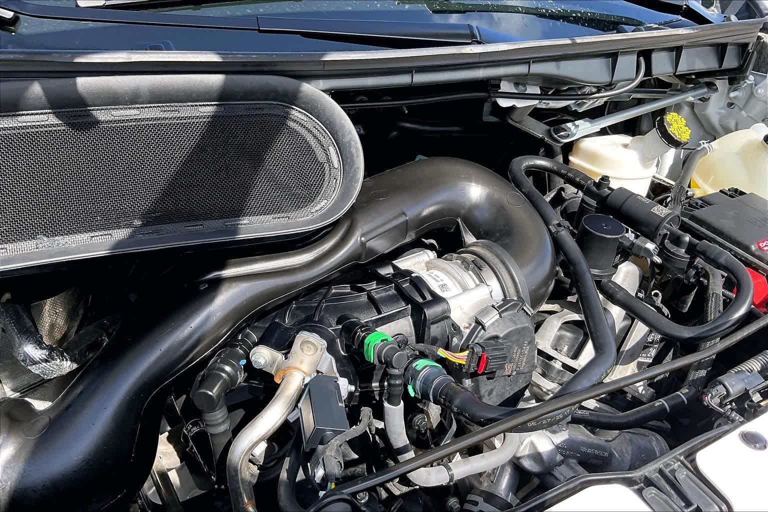 Used 2025 Oxford White Ford  image 29