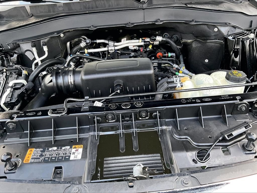 Used 2022 Black Ford XLT image 31
