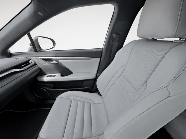 Used 2019 Silver Lexus 450h F Sport image 16