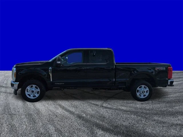 New 2026 Black Ford XLT image 7
