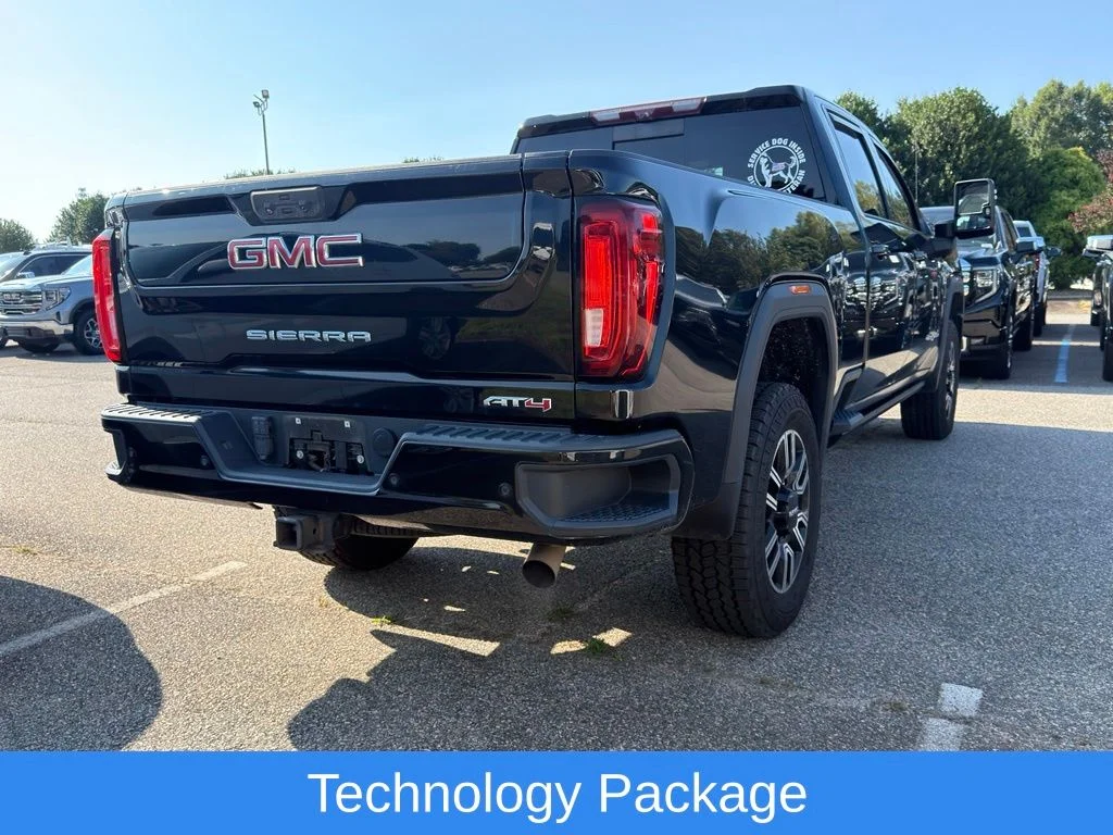 Used 2022 Black GMC AT4 image 6