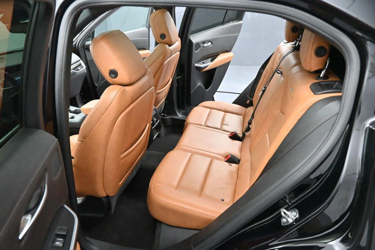 Used 2022 Stellar Black Metallic Cadillac Premium Luxury image 32