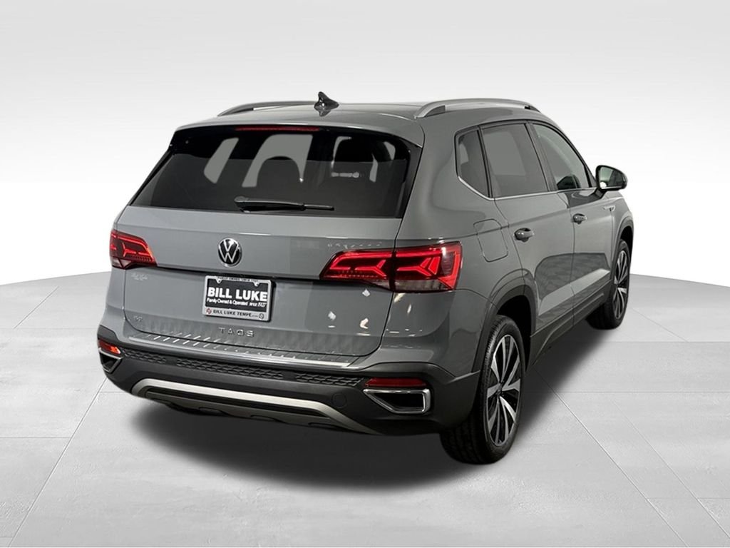Used 2023 Pure Gray Volkswagen 1.5T SE image 7