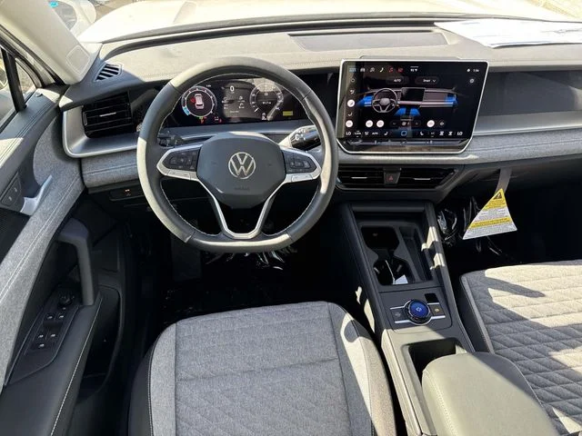 New 2026 White Volkswagen 2.0T S image 8