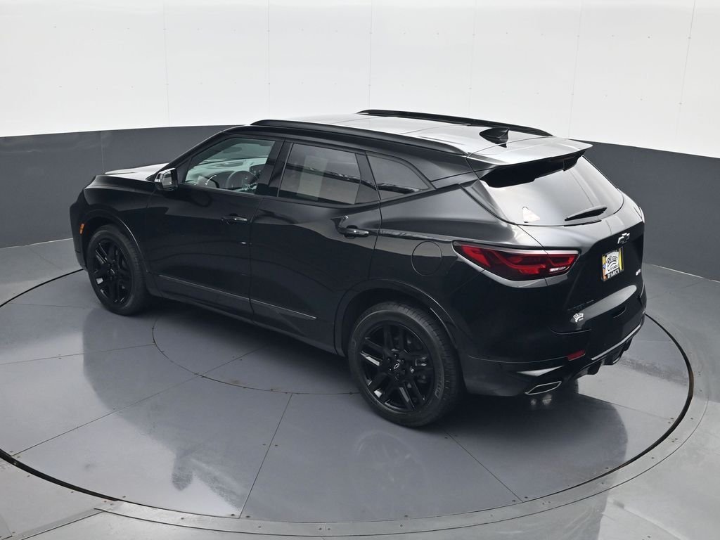 Used 2025 Black Chevrolet RS image 19