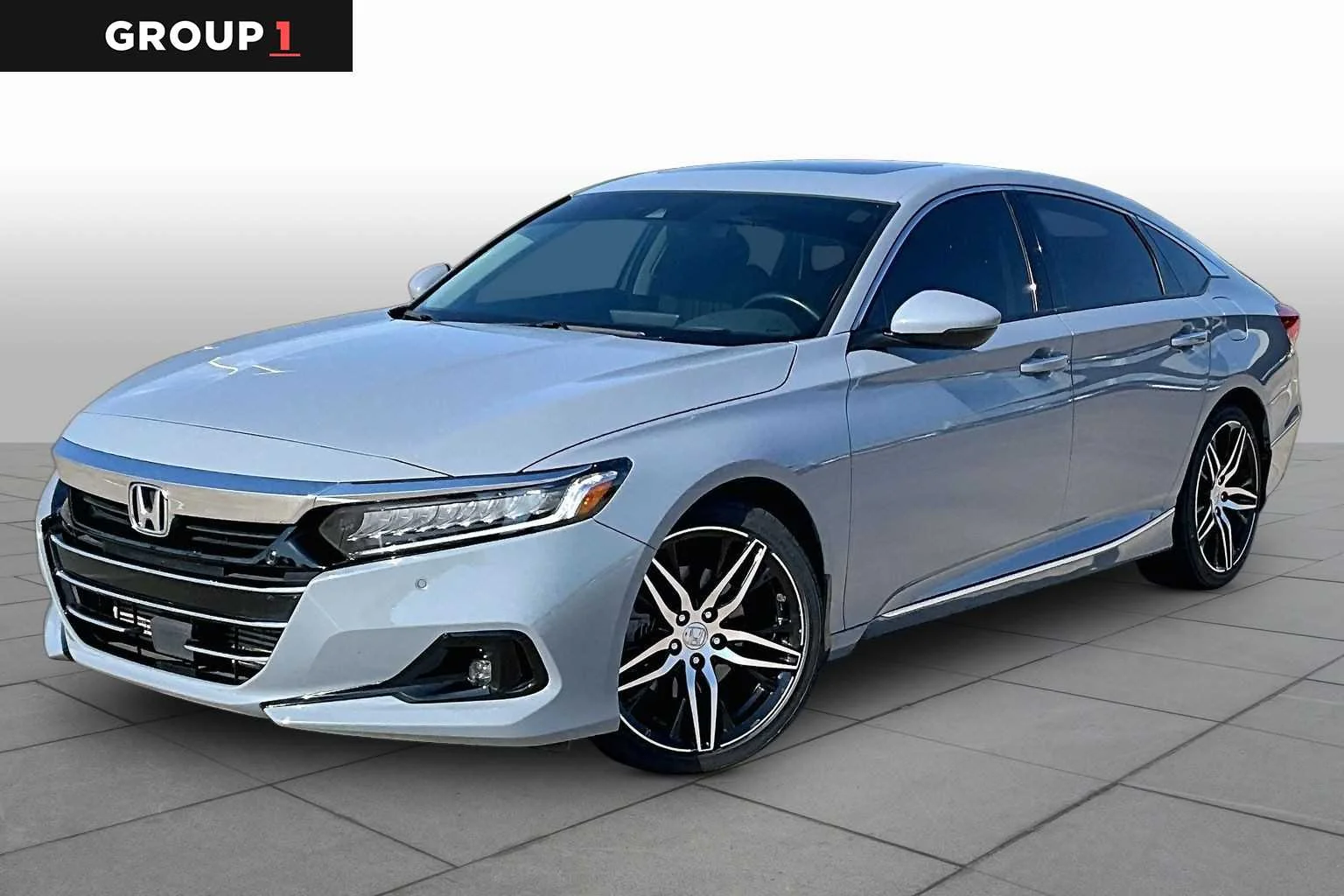 2022 Honda Accord 2.0T Touring Auto's photo