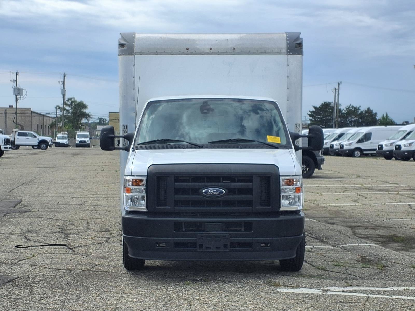Certified Used 2022 Oxford White Ford Base image 29