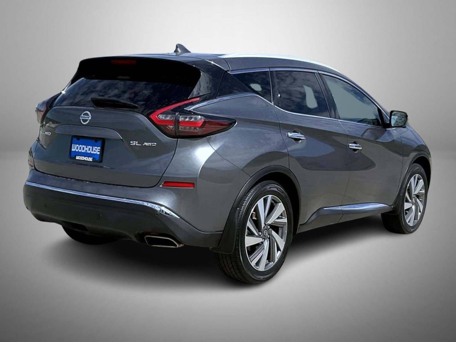 Used 2019 Gray Nissan SL image 5