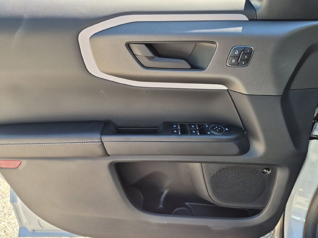 New 2026 Space White Metallic Ford Outer Banks® image 34