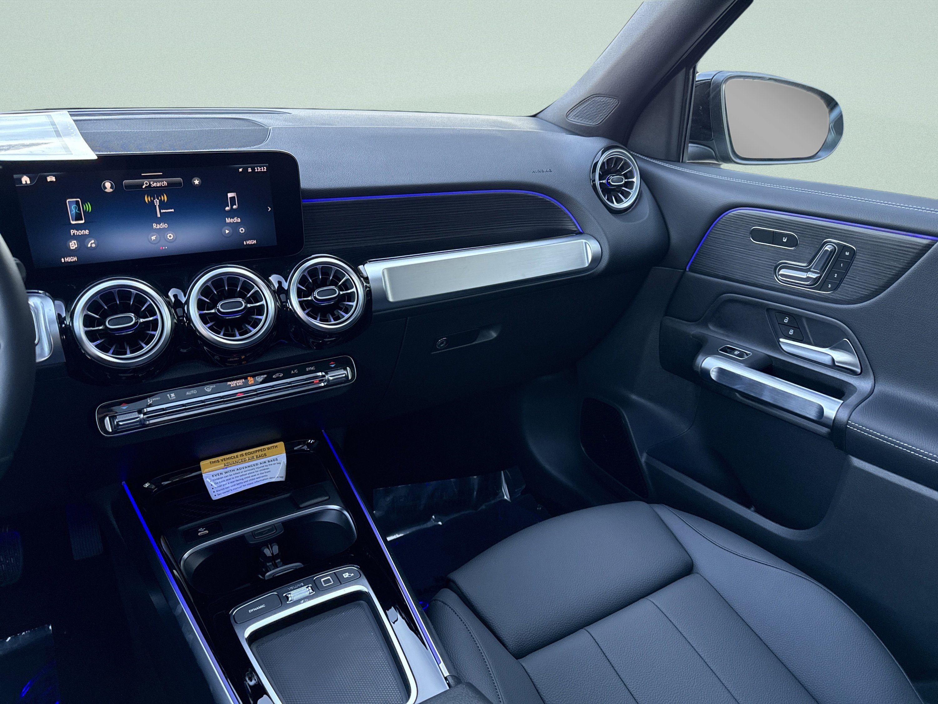 New 2026 Night Black Mercedes-Benz GLB 250 image 39