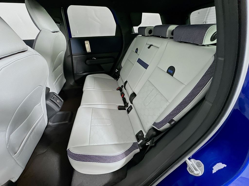 Used 2025 Blue MINI  image 17
