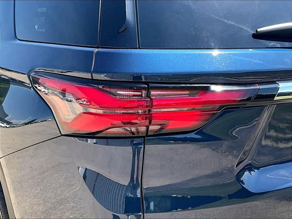 Used 2023 Blue Chevrolet LT Leather image 26