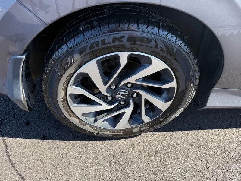 Used 2017 Gray Honda LX image 17
