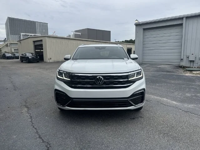 Used 2021 White Volkswagen 3.6L V6 SEL R-Line image 2