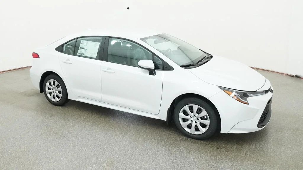 New 2026 Wind Chill Pearl Toyota LE image 12