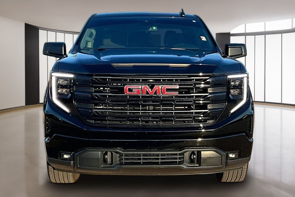 Used 2024 Black GMC Elevation image 3