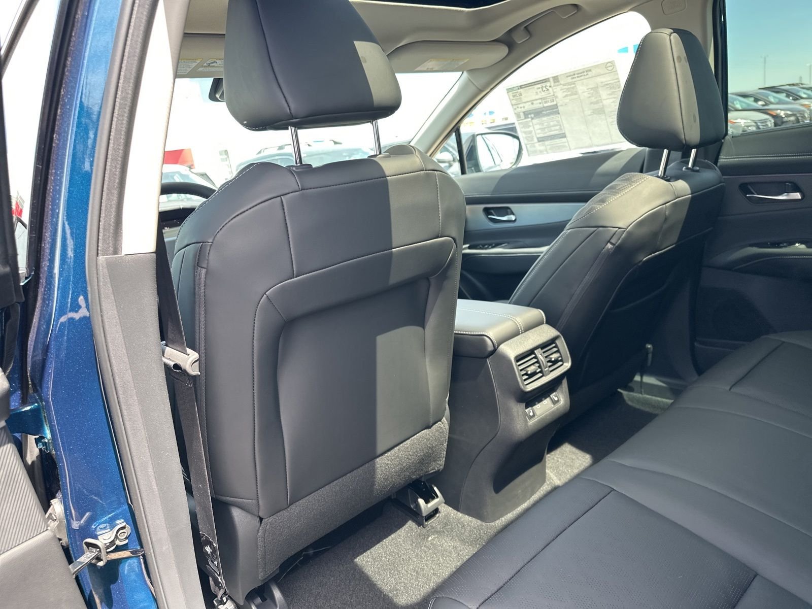 New 2026 Blue Nissan Platinum image 17