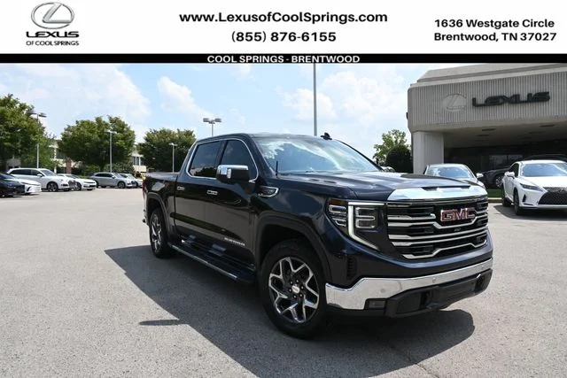 Pre-Owned 2022 GMC Sierra 1500 SLT