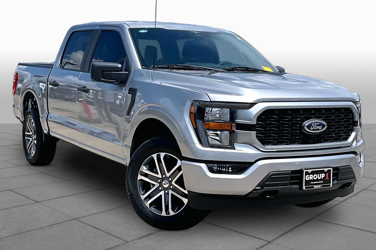 Used 2023 Iconic Silver Ford XL image 3