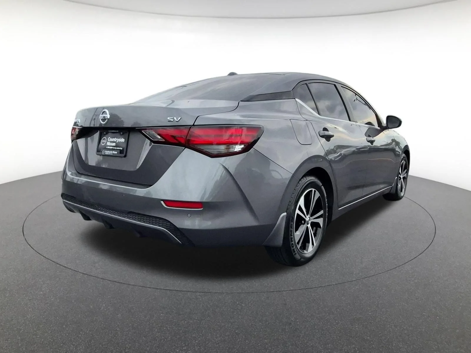 Used 2023 Gun Metallic Nissan SV image 5