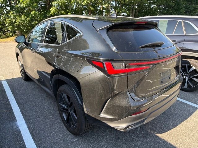 Used 2022 Black Lexus 450h+ Luxury image 4