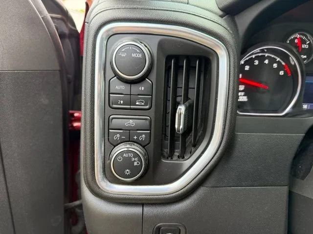 2022 Chevrolet Silverado 1500 Limited LT - Photo 20