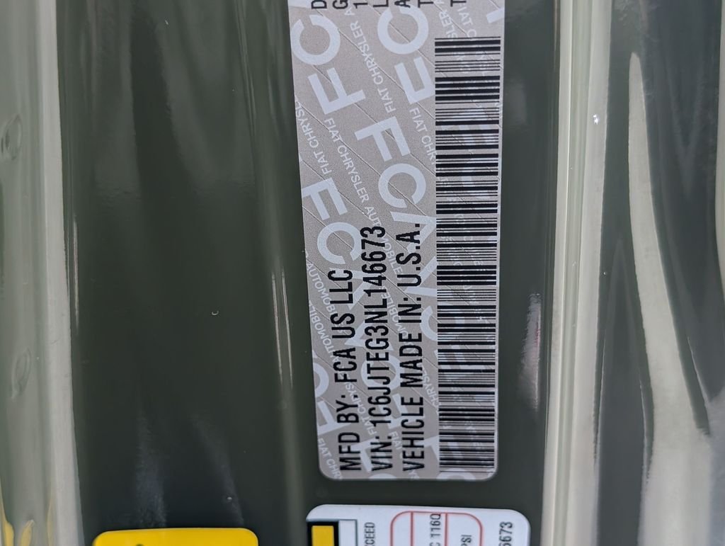 Used 2022 Green Jeep Mojave image 31