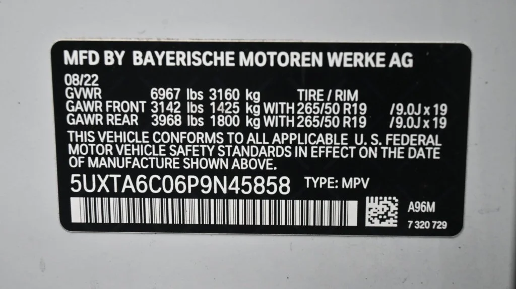 Used 2023 Mineral White Metallic BMW xDrive45e image 24