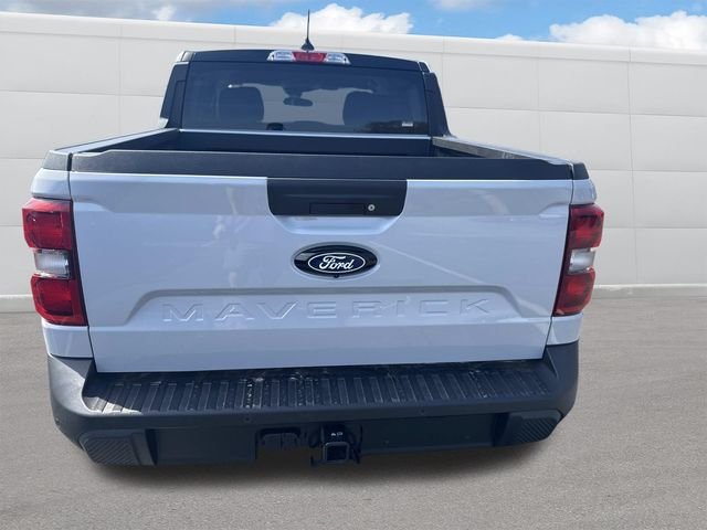 New 2026 Space White Metallic Ford XLT image 3