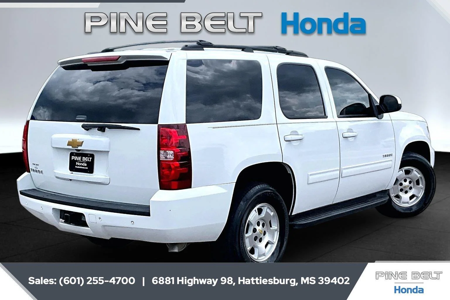 Used 2013 Summit White Chevrolet LS image 11
