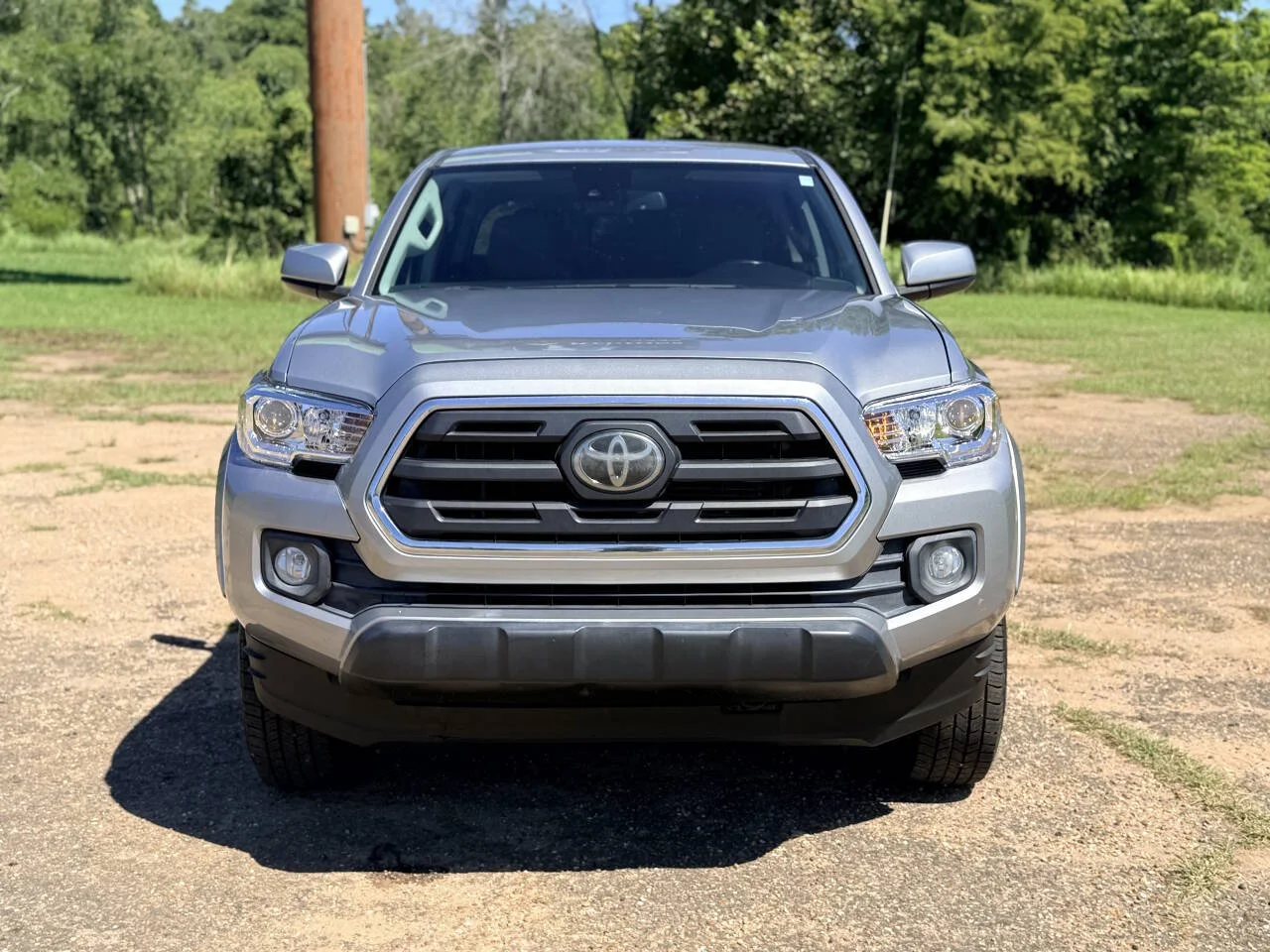Used 2019 Silver Toyota SR5 V6 4x2 4dr Double Cab 5.0 ft SB image 9
