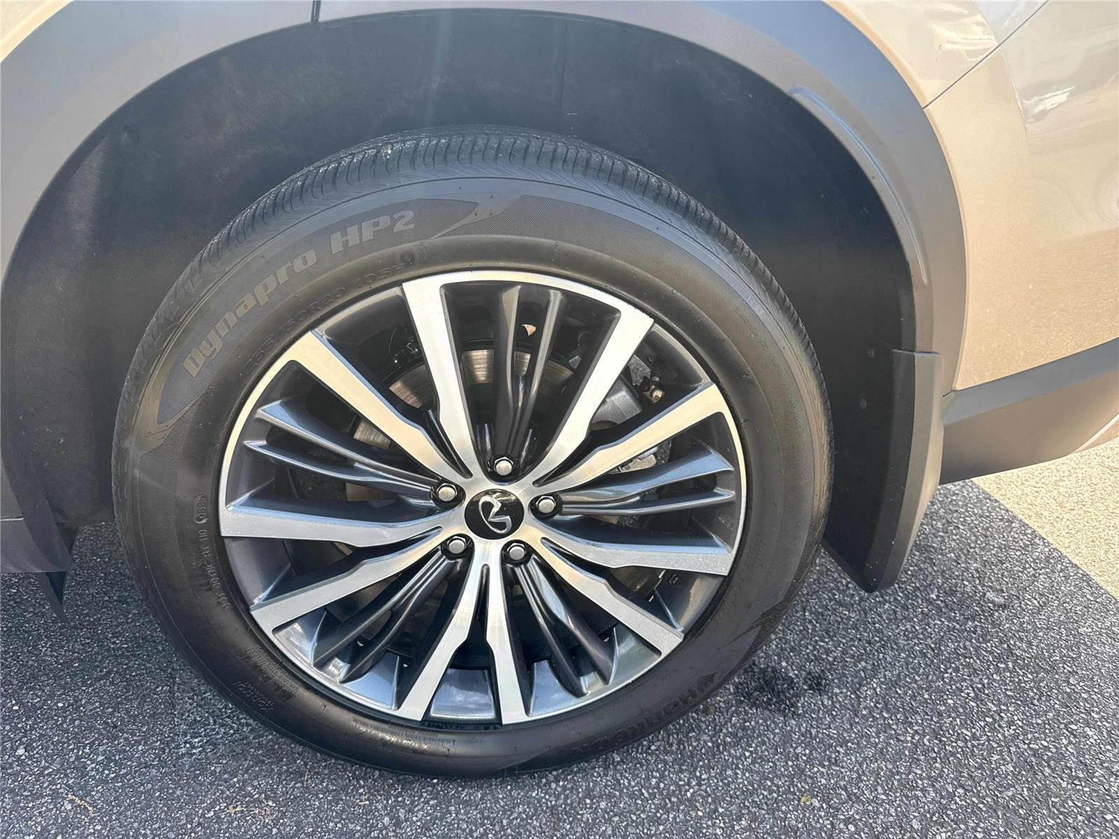 Used 2025 Warm Titanium INFINITI SENSORY image 29