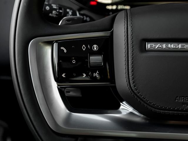 New 2026 Fuji White Land Rover SE image 20