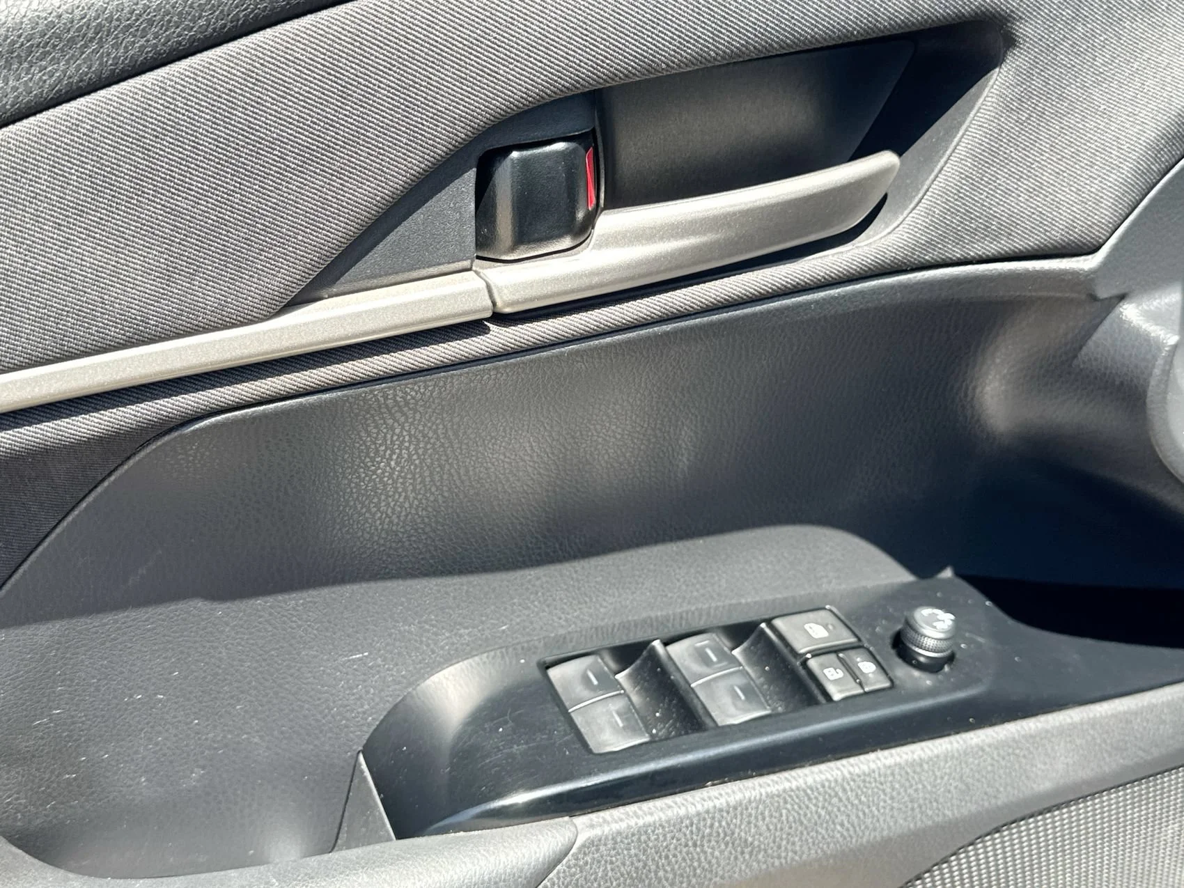Used 2025 Celestial Silver Metallic Toyota LE image 13
